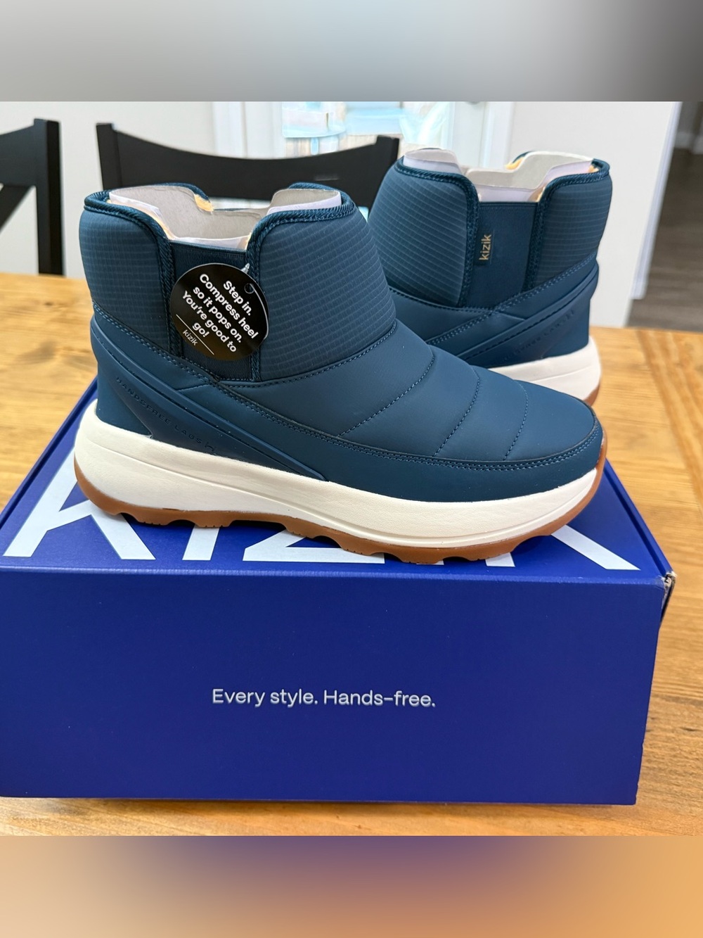 NIB Kizik Women’s Juno 2 Low Boots in Reflecting Pond